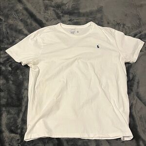 Polo Ralph Lauren White T-Shirt. Crew neck. Cotton. Good condition.